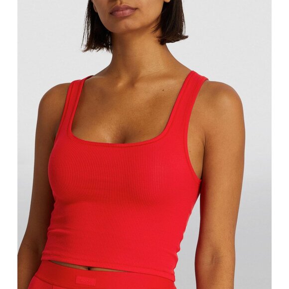 SKIMS Cotton Rib Tank in Ruby Red Size Medium - Picture 1 of 6